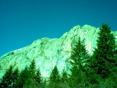 Montagne bleue